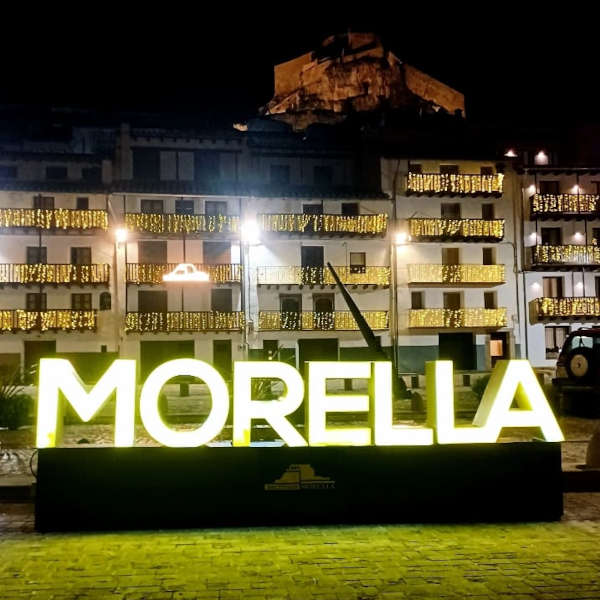decoración y luces navideñas en morella